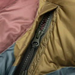 Kissing Puffer - Traditional 13 Kissing Puffer - Traditional -Bapejackets Shop KidSuper Kissing Puffer Traditional KSAW22 01 02 01 08 23 Feature DV 12