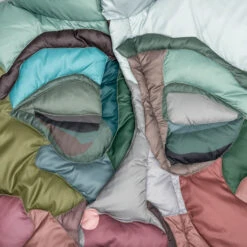 Kissing Puffer - Traditional 11 Kissing Puffer - Traditional -Bapejackets Shop KidSuper Kissing Puffer Traditional KSAW22 01 02 01 08 23 Feature DV 7